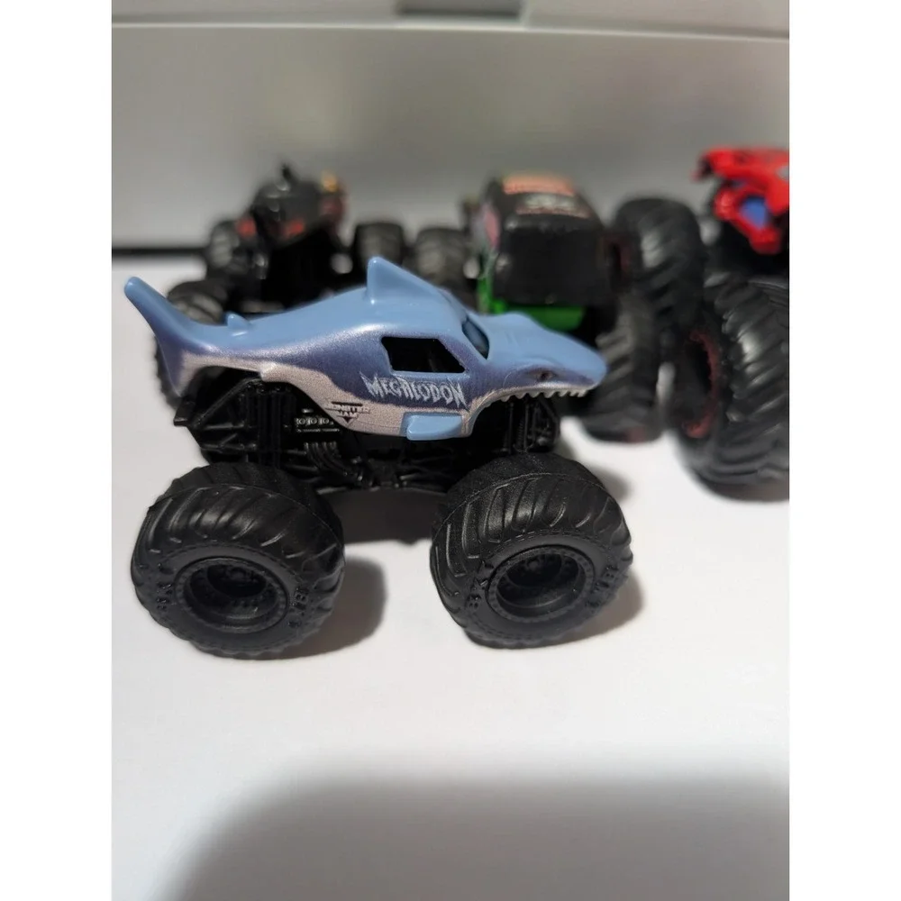 Monster Jam Hot Wheels Monster Truck Lot of 4 Grave Digger Megalodon Spiderman